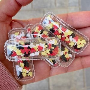 Mickey Mouse Shaker Hair Clip